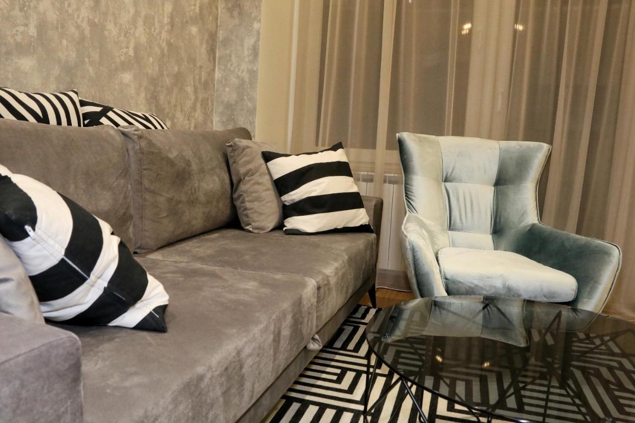 Apartman Natasa Sa Podzemnom Garazom Banja Luka Buitenkant foto